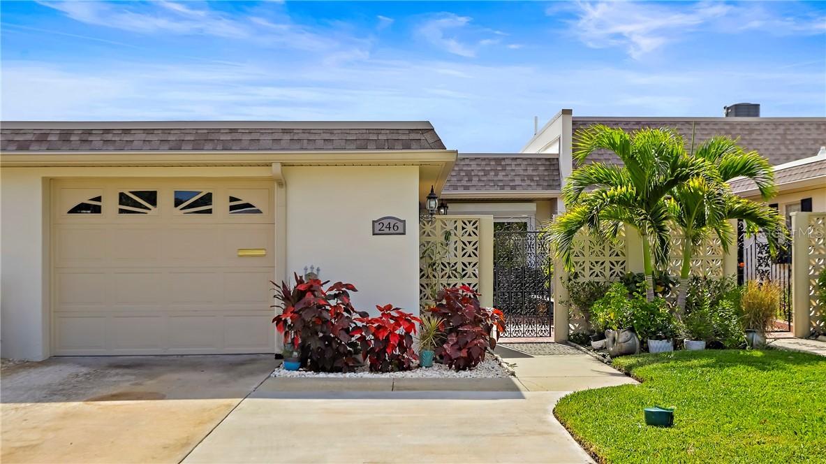 246 Boca Ciega Point Blvd. #1806, St Petersburg, FL 33708