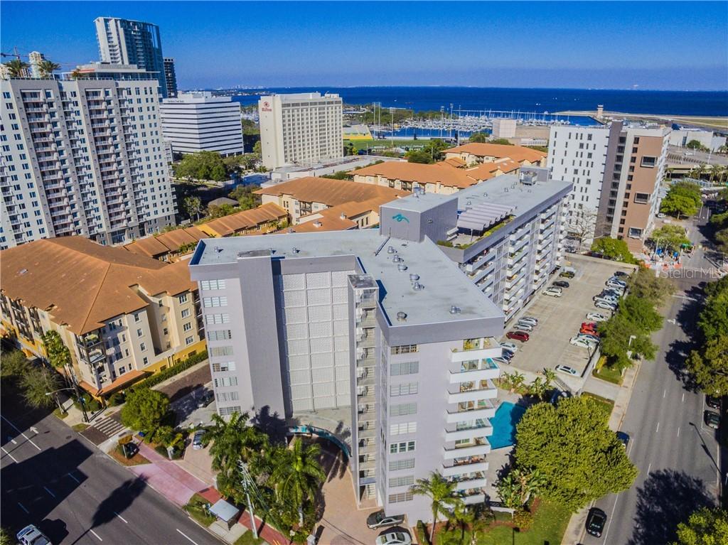 470 3rd St. #807, St Petersburg, FL 33701