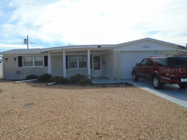 3830 Redwood Dr., Holiday, FL 34691