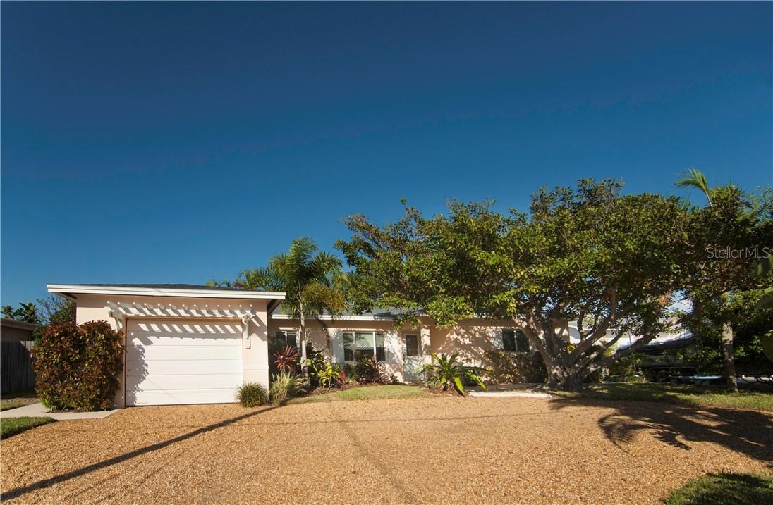 185 S Tessier Dr., St Pete Beach, FL 33706