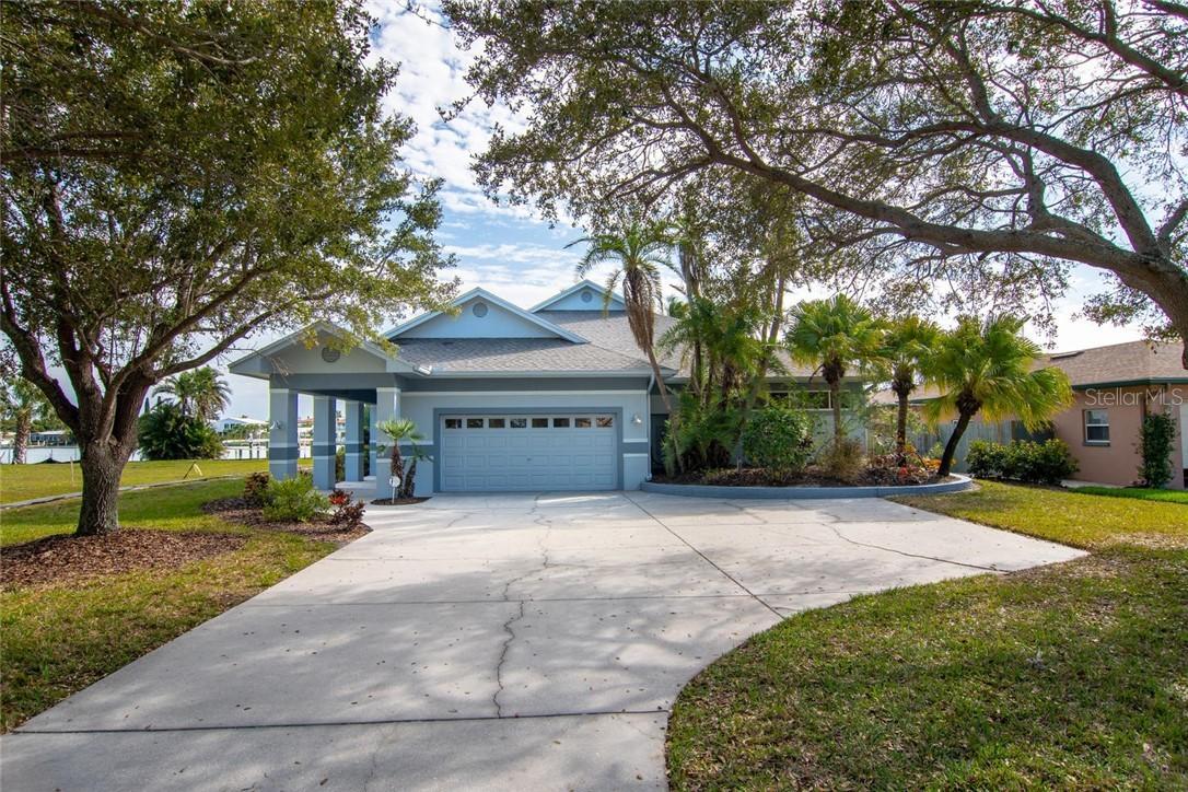 5 Treasure Ln., Treasure Island, FL 33706