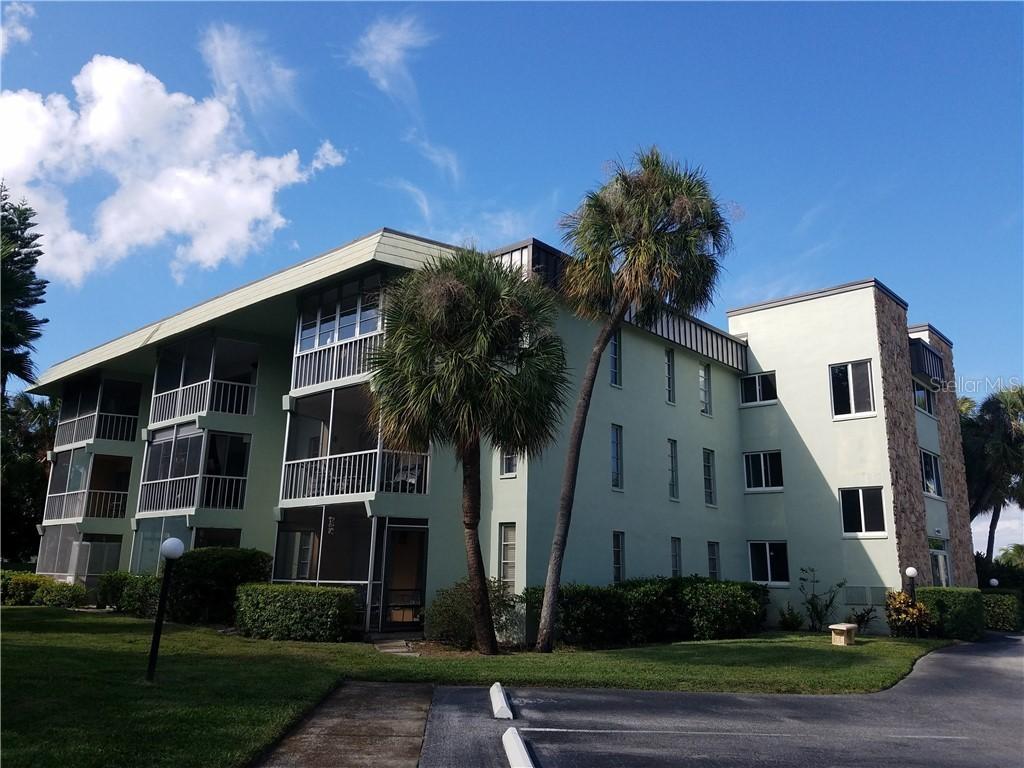 4901 38th Way #317, St Petersburg, FL 33711