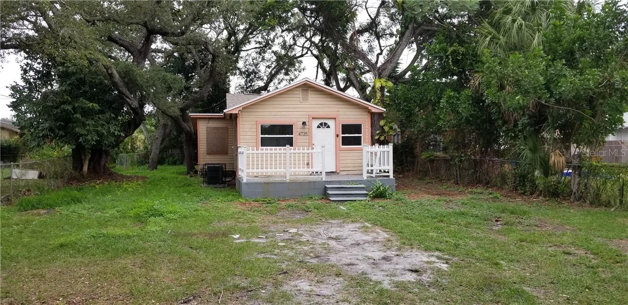 4735 S 17th Ave., St Petersburg, FL 33711