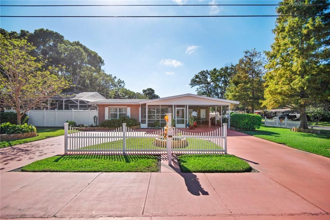 1111 8th Ave., Largo, FL 33770