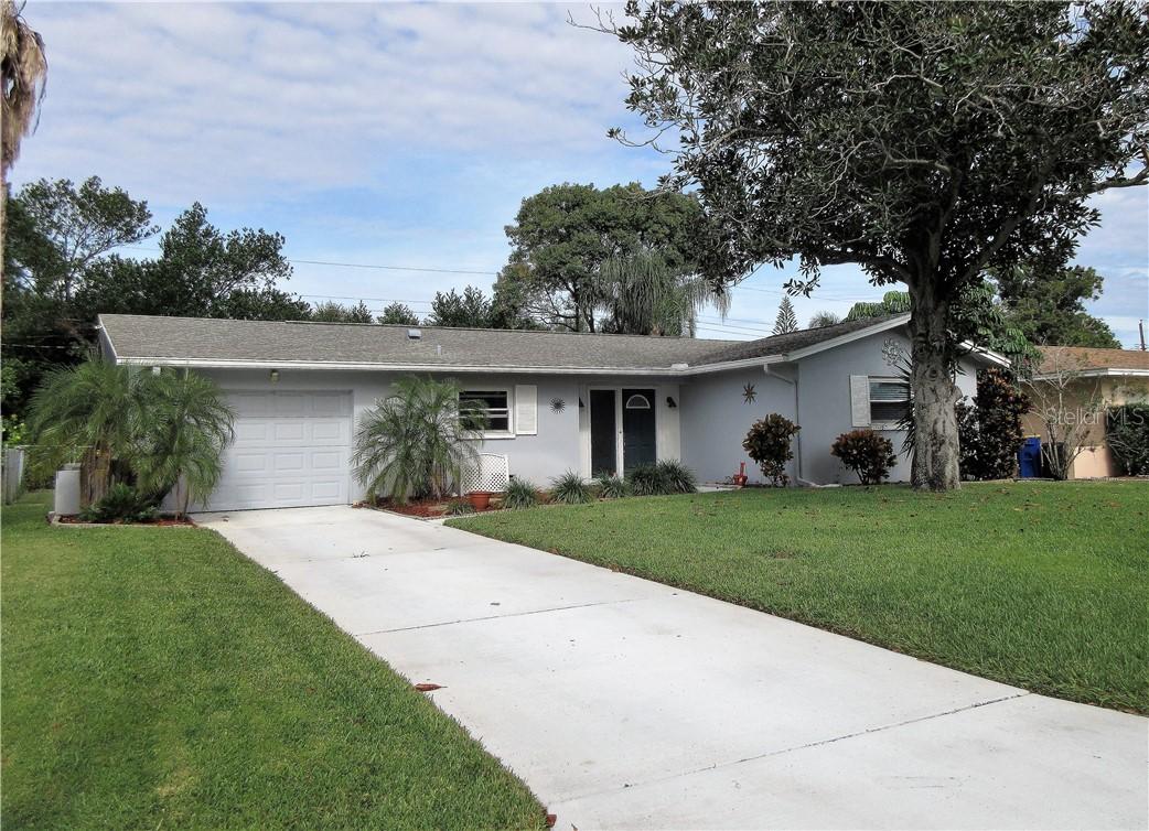 10907 91st Ter., Seminole, FL 33772