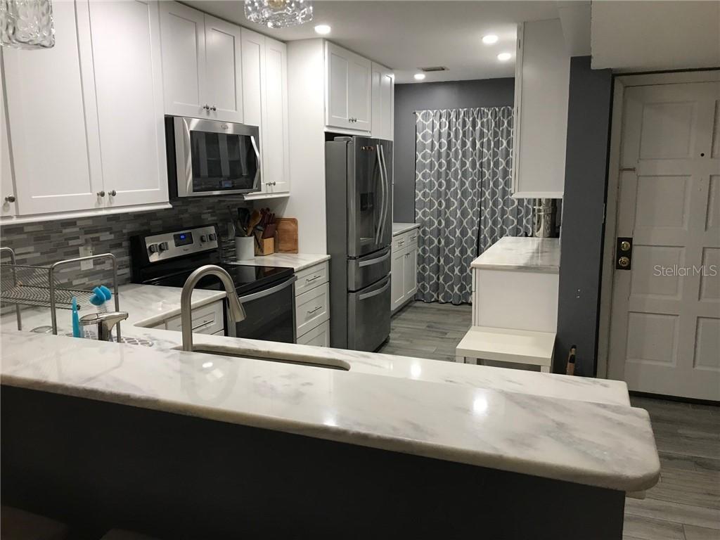 2066 Sunset Point Rd. #93, Clearwater, FL 33765