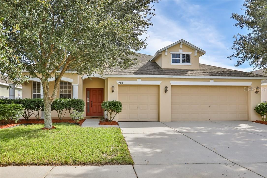 2615 Yukon Cliff Dr., Ruskin, FL 33570