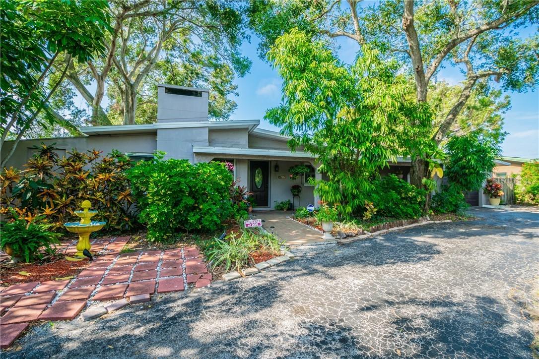 [Address Hidden by Seller], Largo, FL 33774