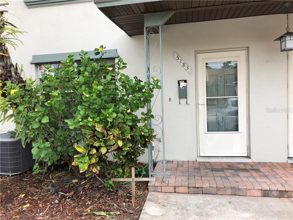 5183 La Mancha Ct. #27, Orlando, FL 32822