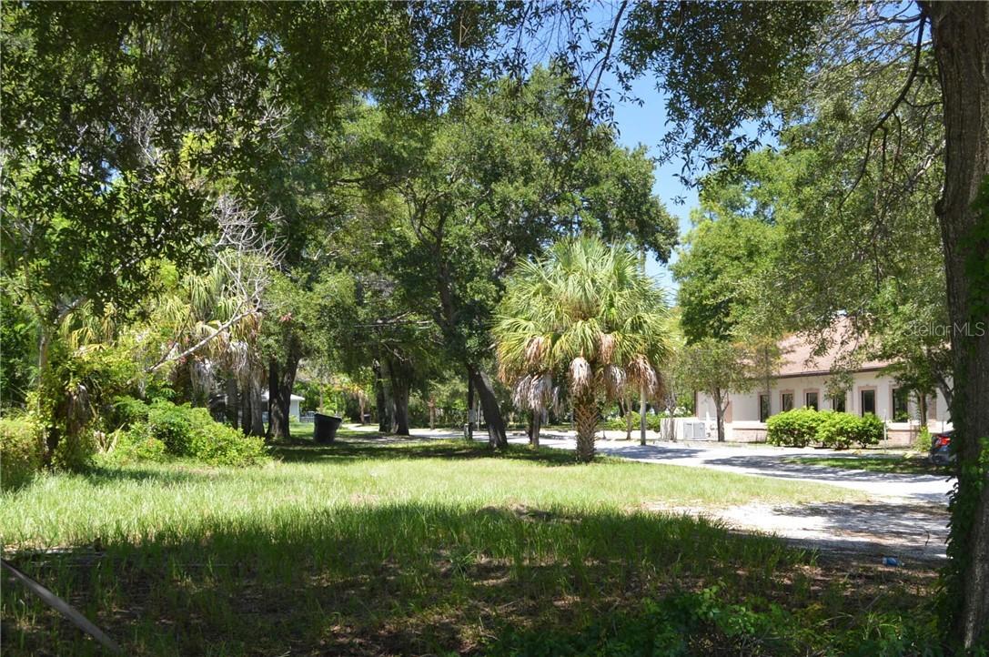 921 17th Ave., St Petersburg, FL 33705