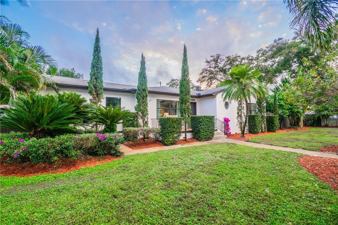 3742 Foster Hill Dr., St Petersburg, FL 33704