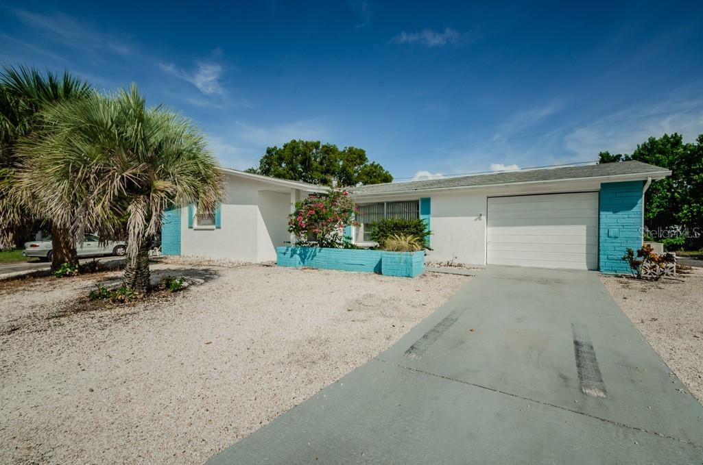 3642 Winder Dr., Holiday, FL 34691