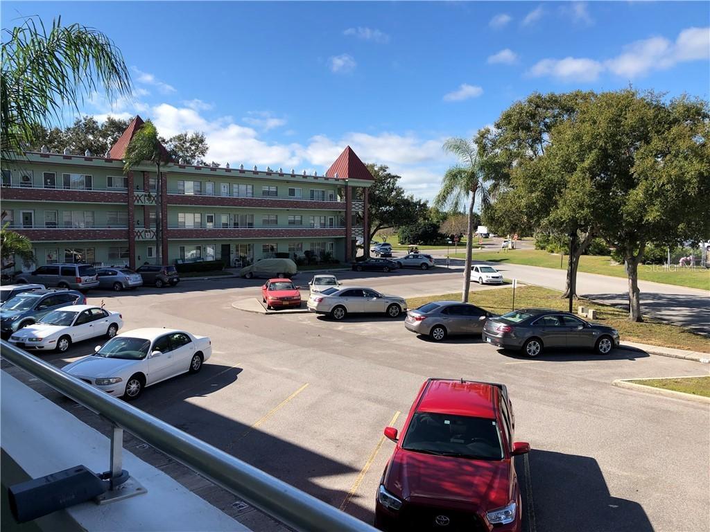 2359 Finlandia Ln. #27, Clearwater, FL 33763