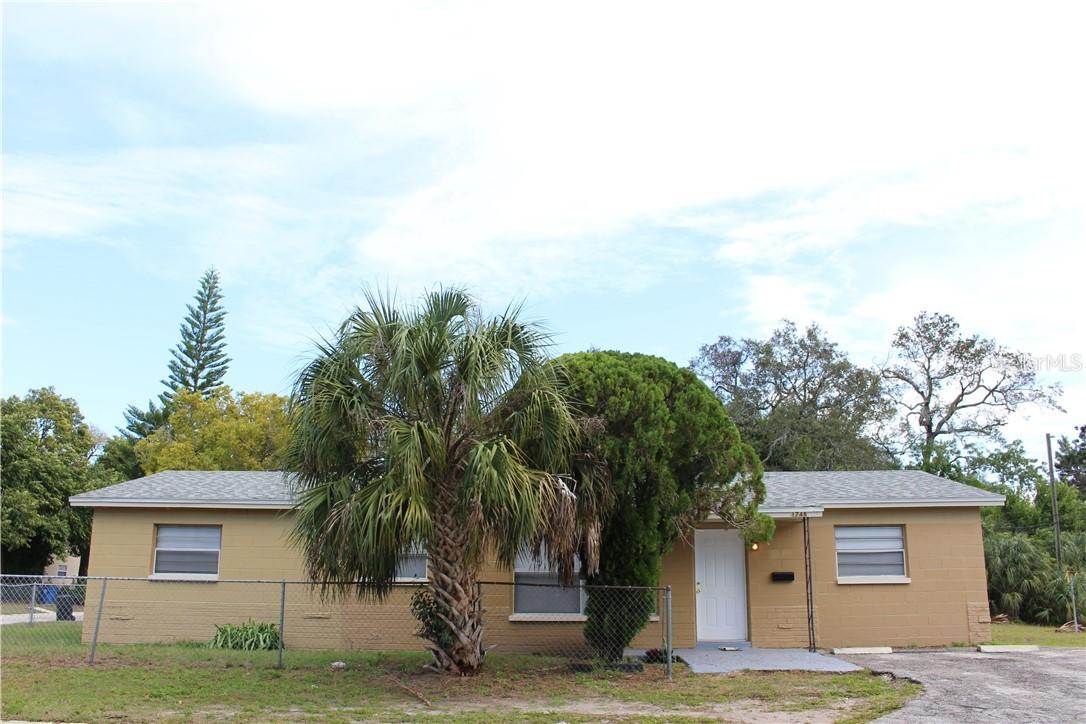 1748 38th St., St Petersburg, FL 33711