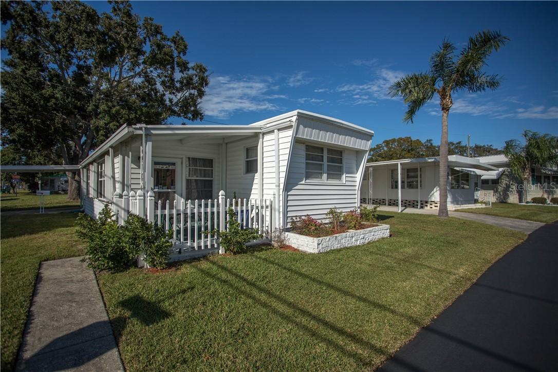 980 7th St. #27, Largo, FL 33770