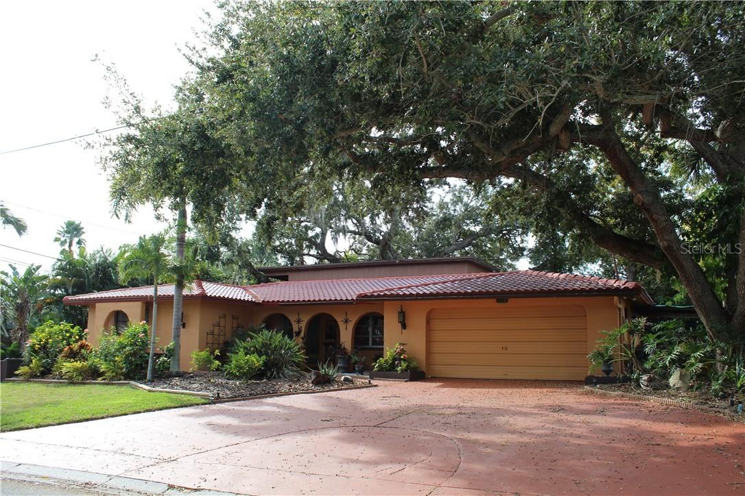 926 Tallowood Dr., Largo, FL 33770