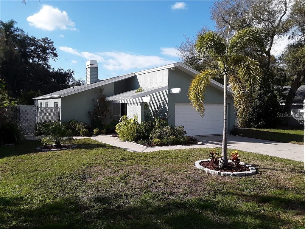 605 25th St., Largo, FL 33770