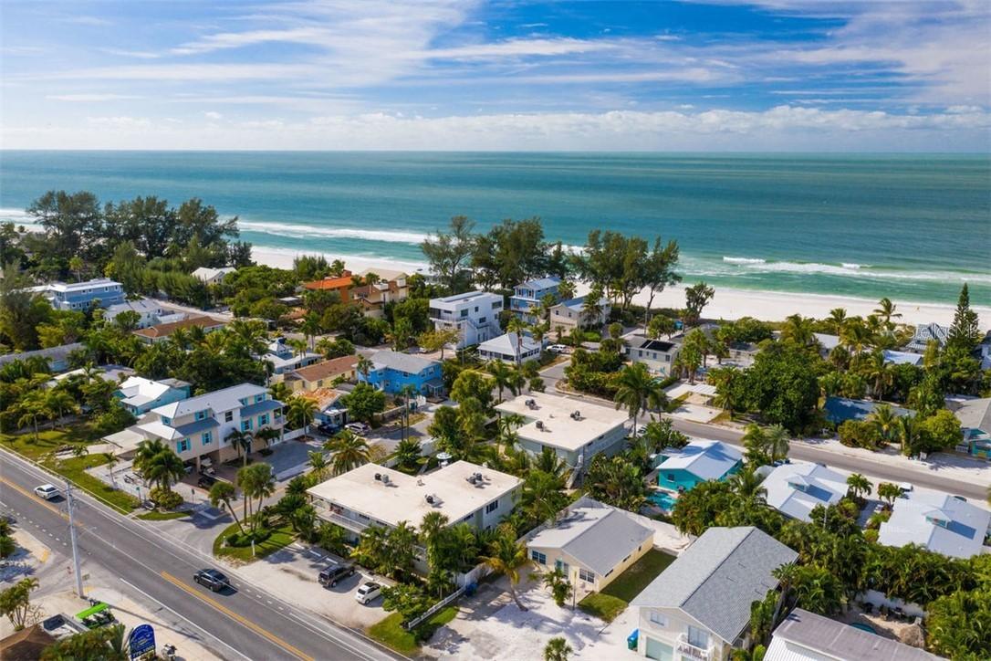 3000 Gulf Dr. #1, Holmes Beach, FL 34217