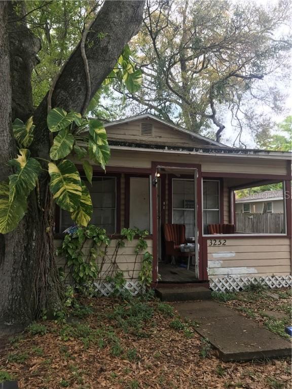 3252 Queen St., St Petersburg, FL 33713