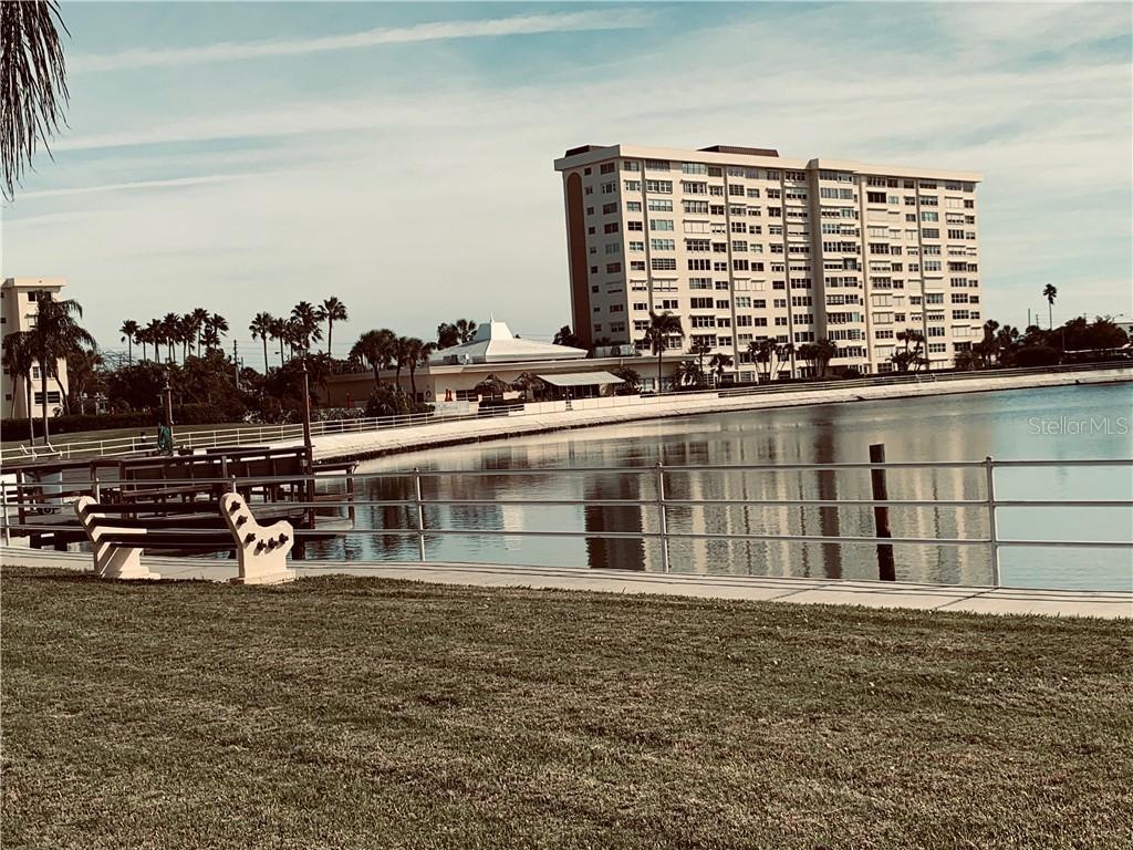 4725 E Cove Cir. #301, Madeira Beach, FL 33708