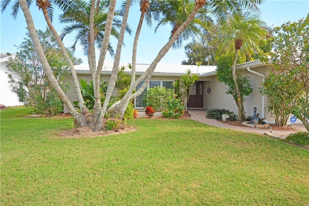 10311 Monarch Dr., Largo, FL 33774