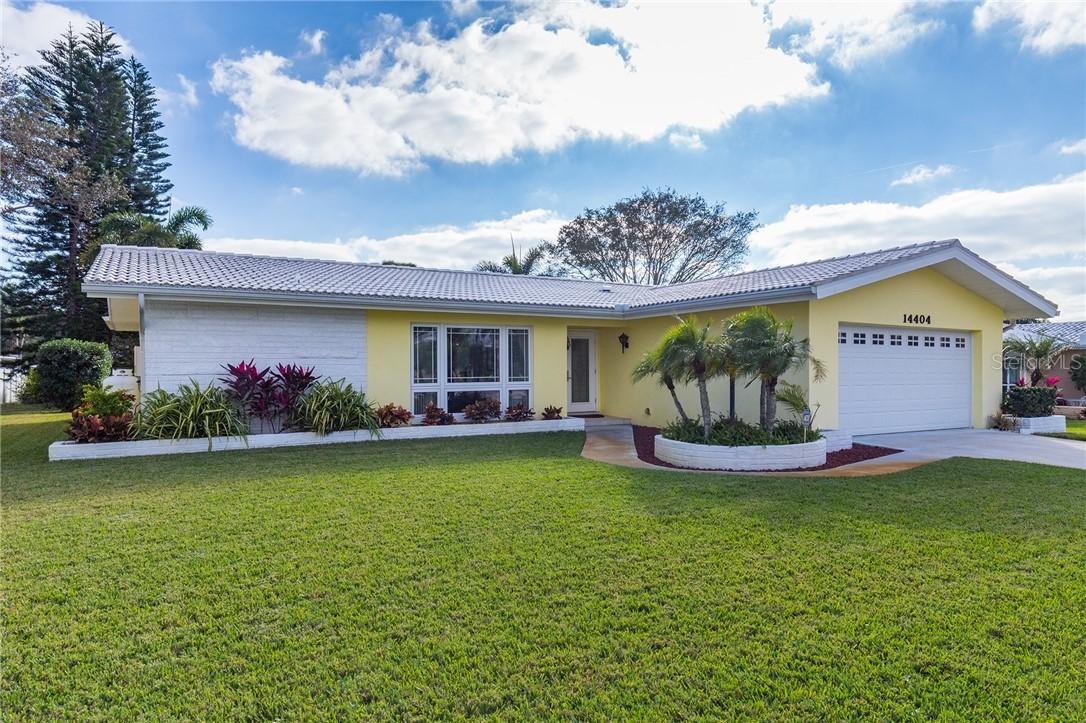 14404 Yacht Club Blvd., Seminole, FL 33776