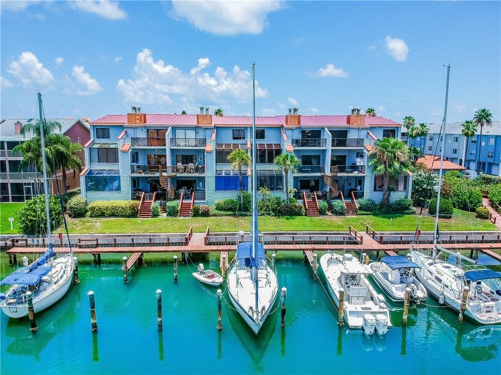 557 Pinellas Bayway #303, St Petersburg, FL 33715