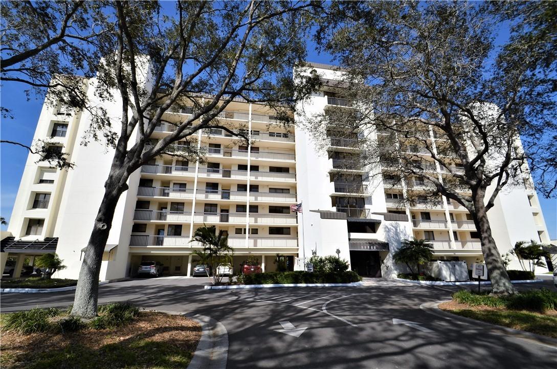 11590 Shipwatch Dr. #242, Largo, FL 33774