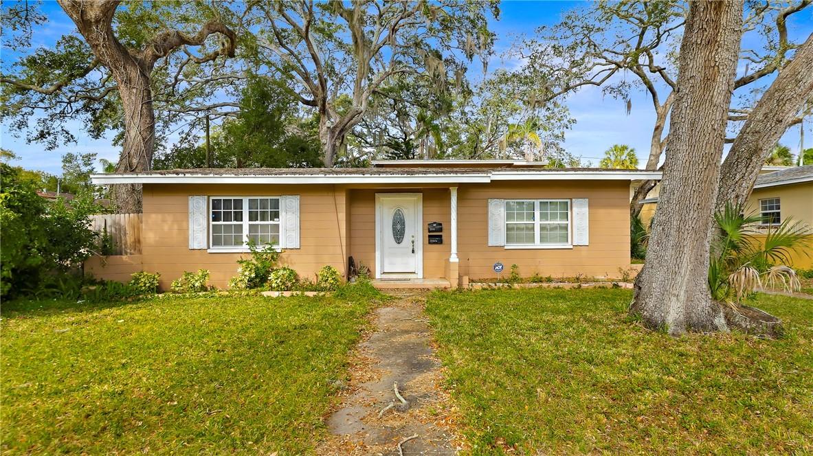 2611 22nd Ave., St Petersburg, FL 33712
