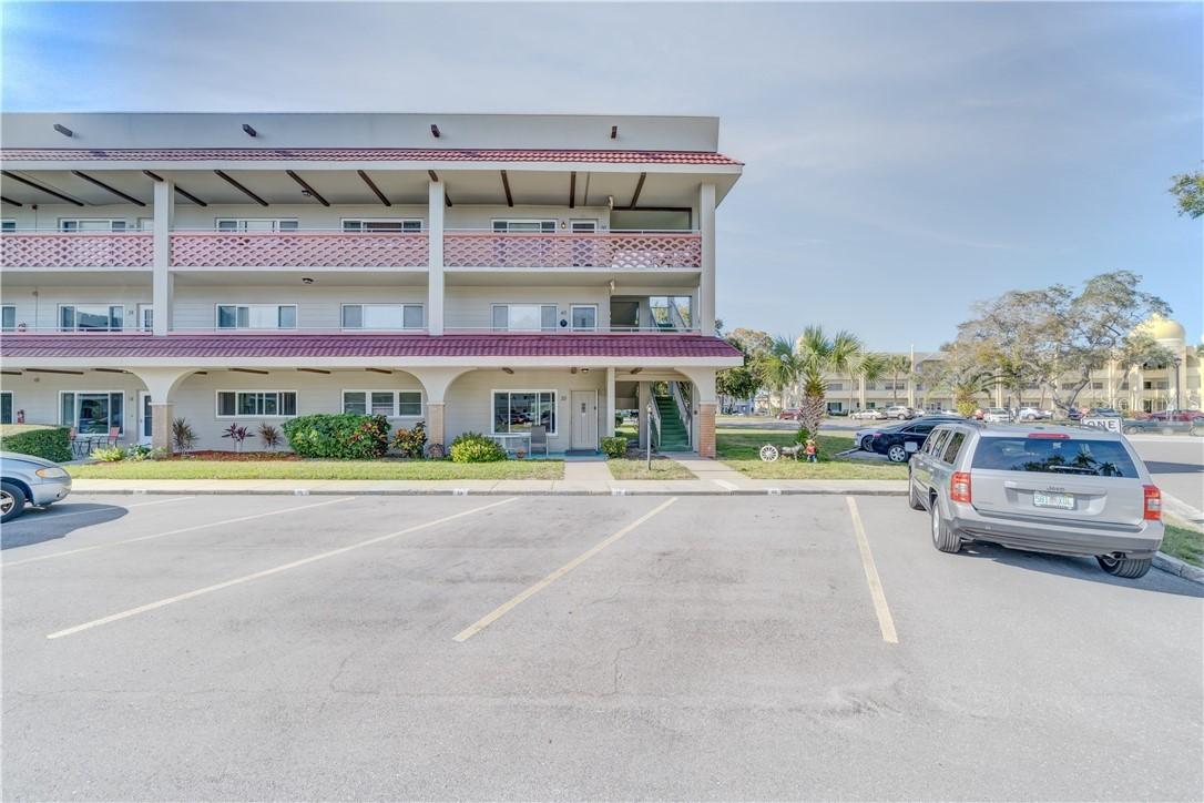 2072 Australia Way #60, Clearwater, FL 33763