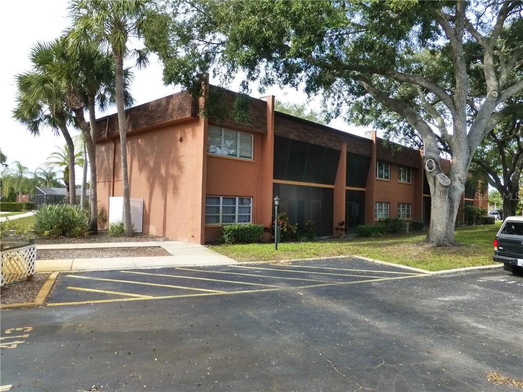 4805 Alt 19 #422, Palm Harbor, FL 34683