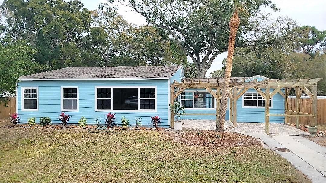 1114 Hull St., Gulfport, FL 33707