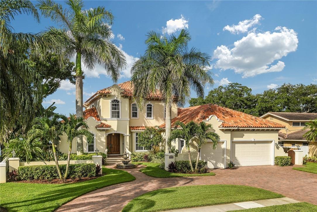 1073 Eden Isle Dr., St Petersburg, FL 33704