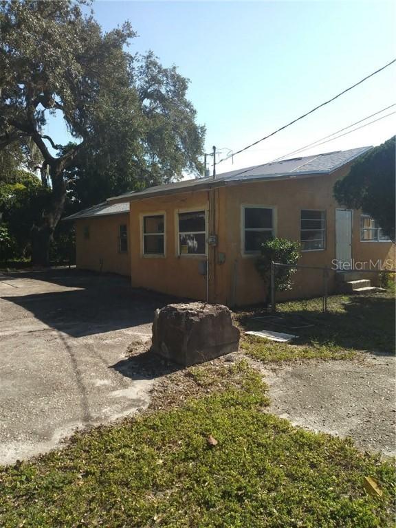 2304 2nd Ave., Palmetto, FL 34221