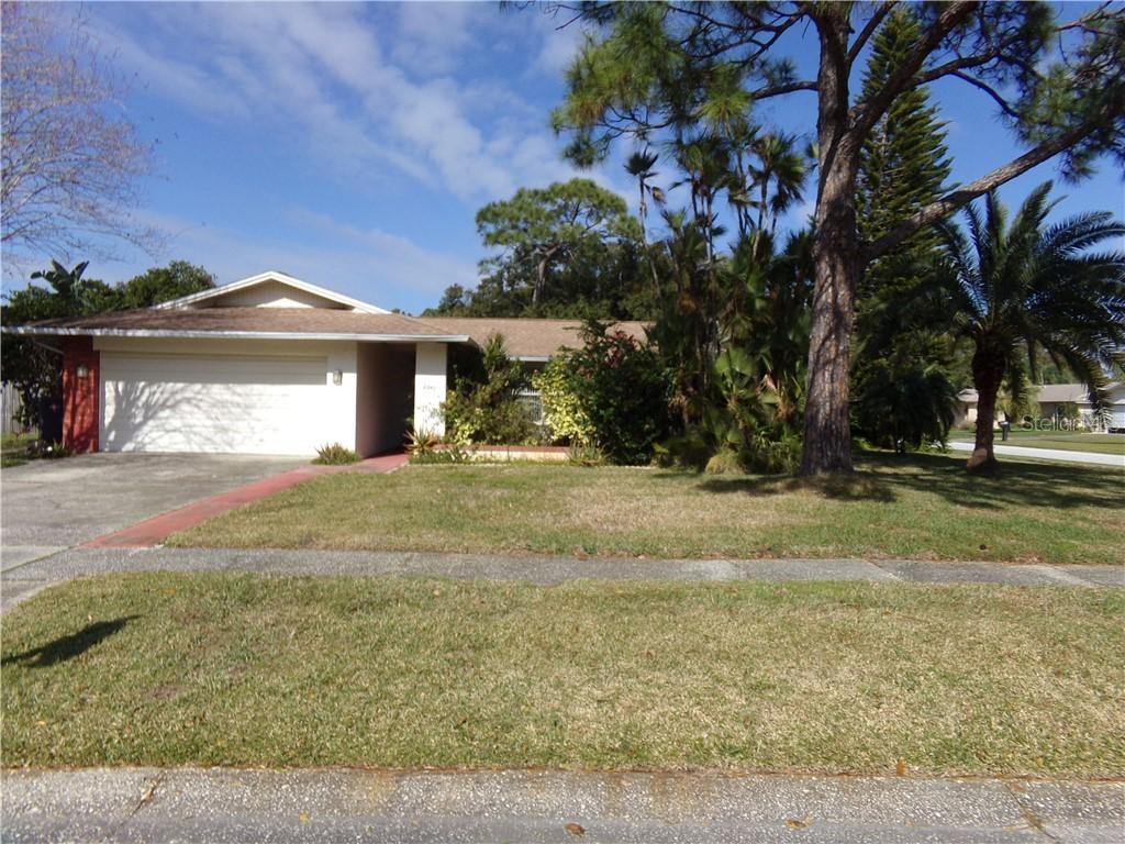 2240 Tulip Tree Ln., Clearwater, FL 33763