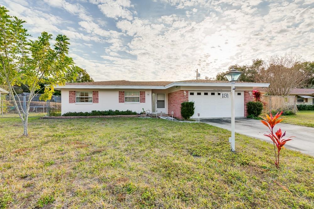 1131 Gershwin Dr., Largo, FL 33771