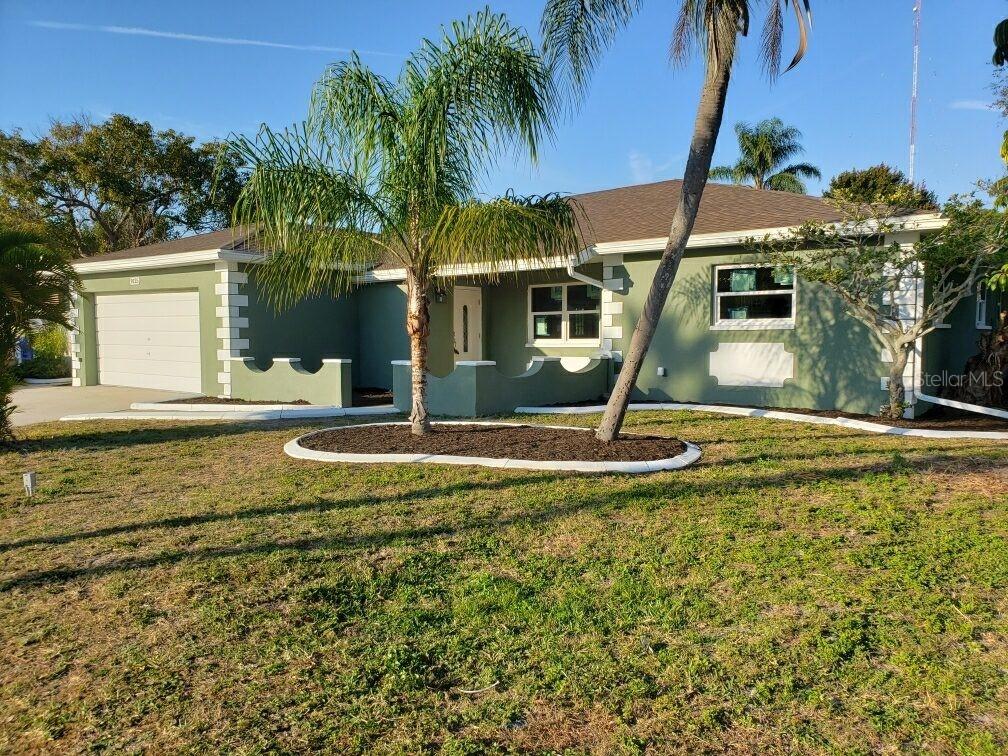 9125 78th Pl., Largo, FL 33777