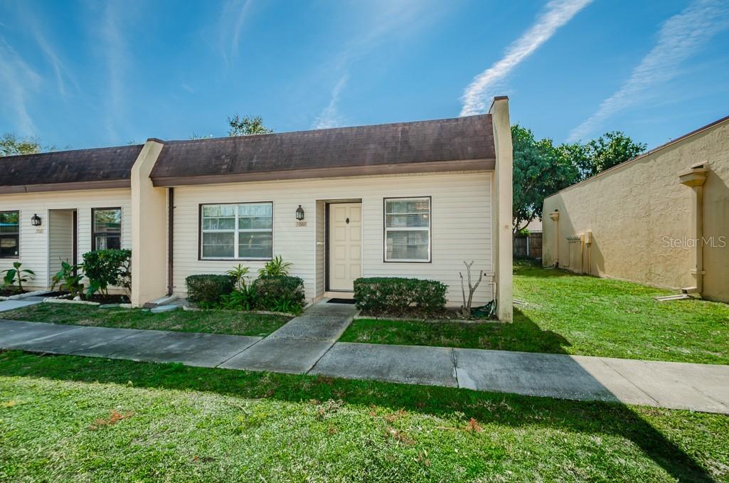 13720 Mission Oaks Blvd. #F, Seminole, FL 33776