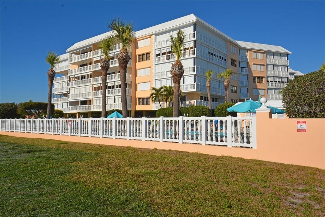 6650 Sunset Way #311, St Pete Beach, FL 33706