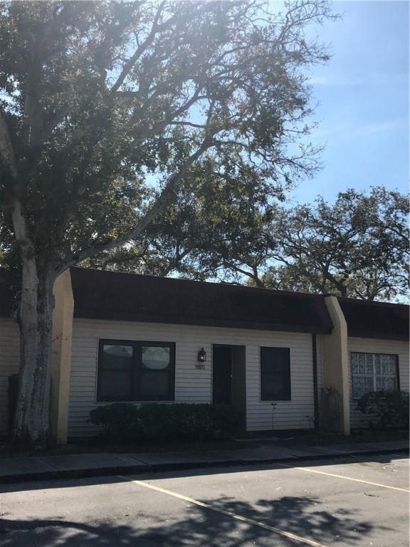 13858 Oakwood Ln. #5, Seminole, FL 33776