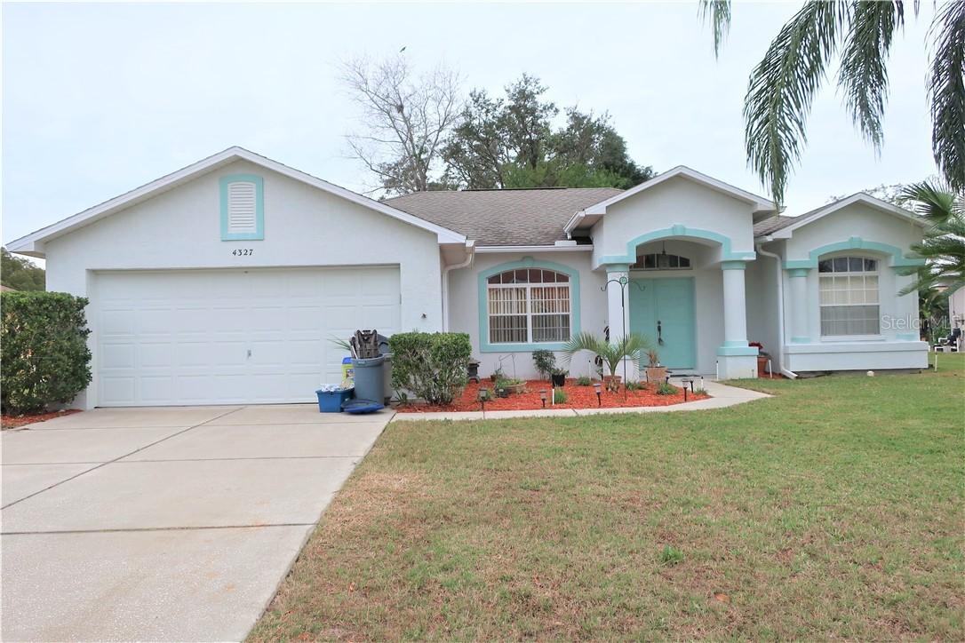 4327 Las Palmas Ave., Spring Hill, FL 34606