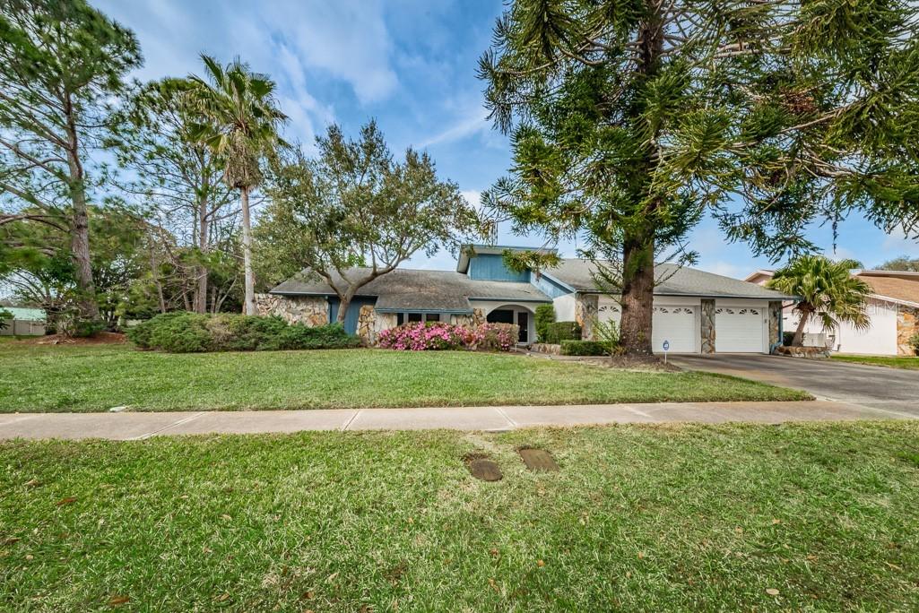 3174 Hyde Park Dr., Clearwater, FL 33761