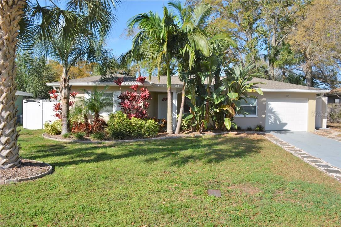 604 Brookside Dr., Clearwater, FL 33764