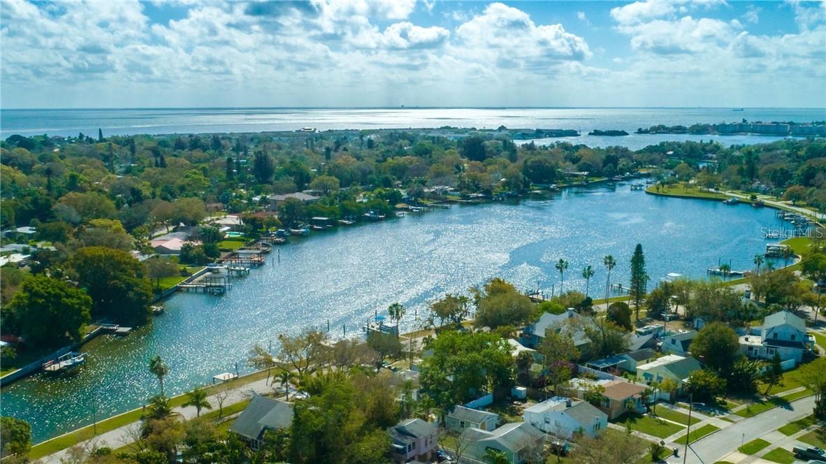 3945 Sunrise Dr., St Petersburg, FL 33705