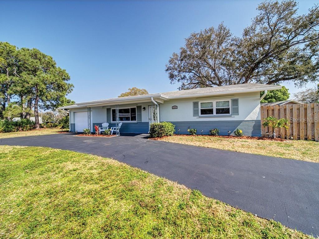 10997 88th Ave., Seminole, FL 33772