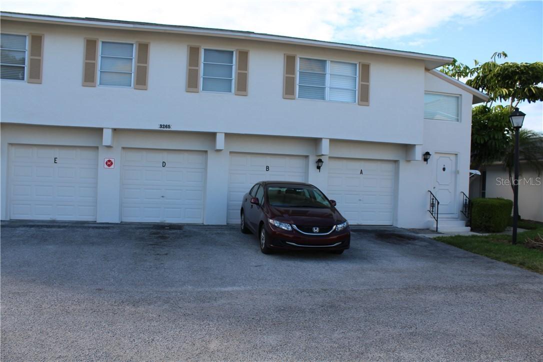 3265 40th Way #D, St Petersburg, FL 33711