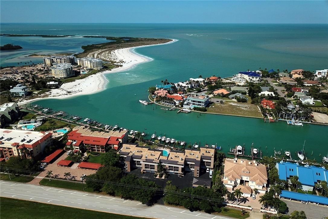 936 Pinellas Bayway #T-10, Tierra Verde, FL 33715