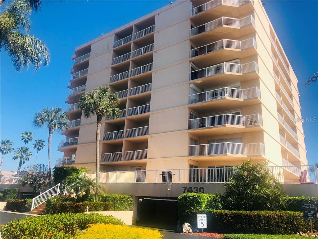 7430 Sunshine Skyway Ln. #305, St Petersburg, FL 33711