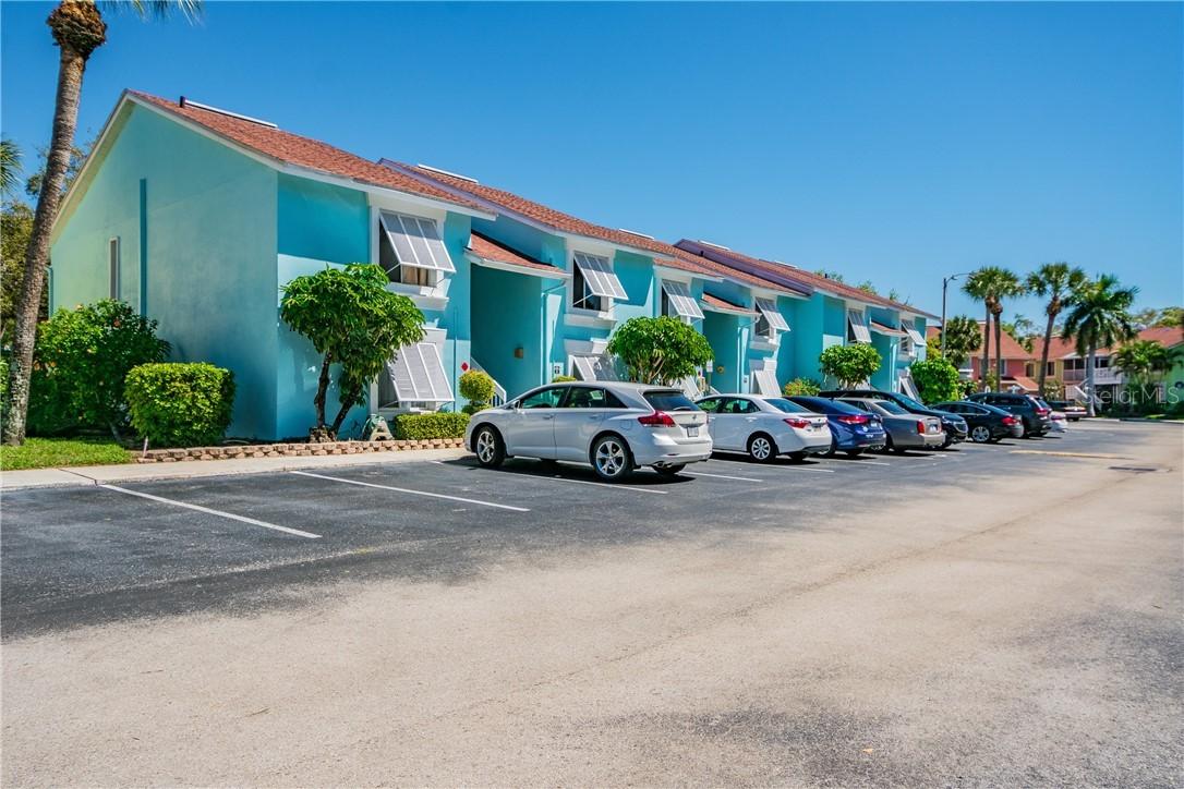 3730 42nd Way #I, St Petersburg, FL 33711