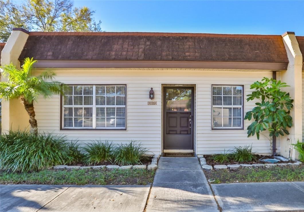 13870 Oakwood Ln., Seminole, FL 33776